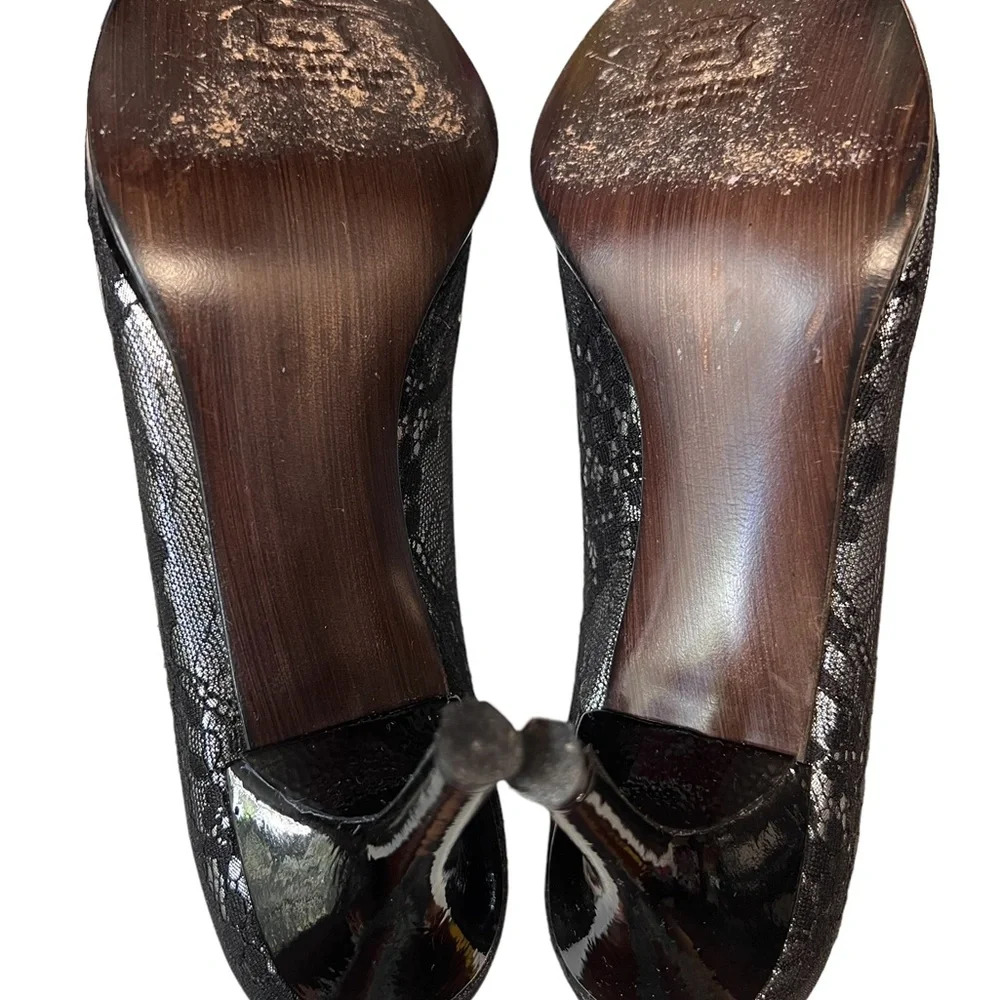 Stuart Weitzman Silver Peep toe Pumps with Black Lace Overlay - Picture 11 of 11
